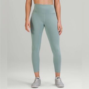 Lululemon Wunder Train High Rise Tight 25" size 6
Misty Glade MYGD